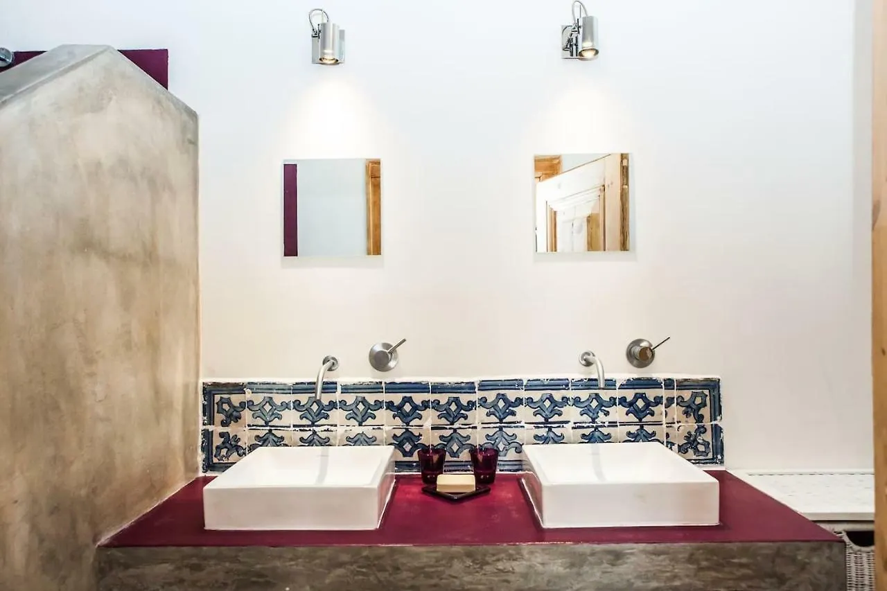 Alfama Chic 3 Apartment Lisbon Portugal